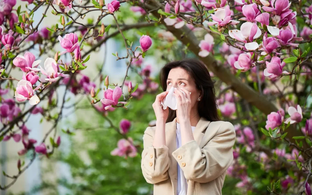 Spring Eye Allergies: Can You Still Wear Contact Lenses Comfortably?