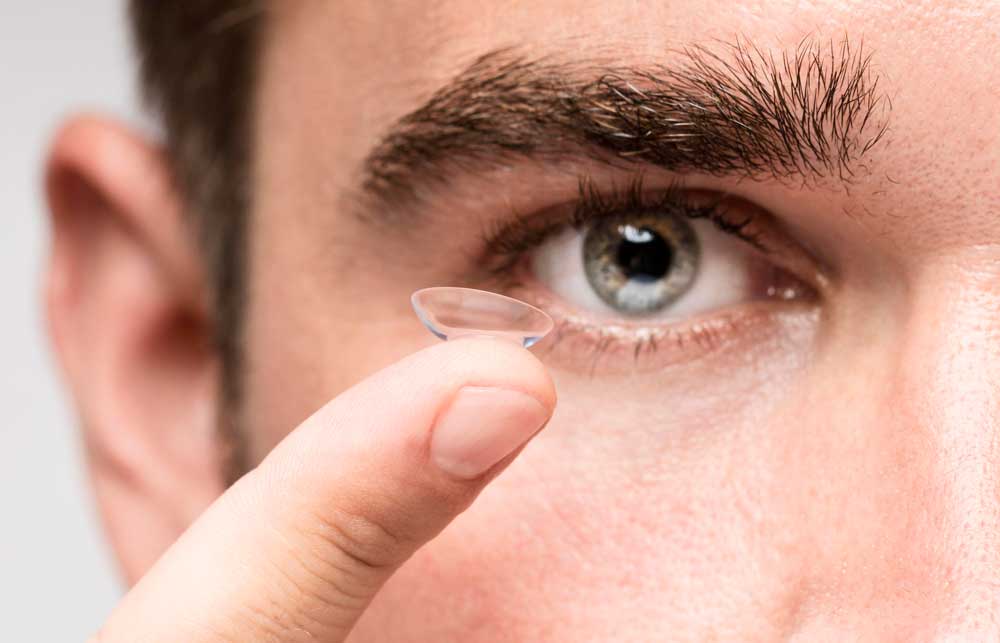 Contact lens fitting and personalized lens selection