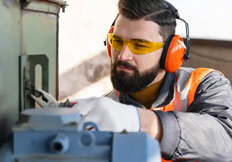 Safety Glasses at Hakim Optical